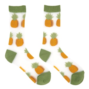 Chaussettes transparentes...