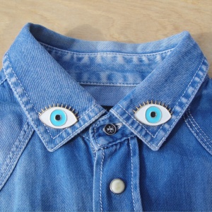 Pin's Oeil Coucou Suzette