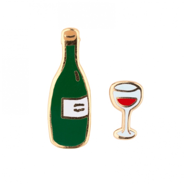 Pin's Vin Coucou Suzette