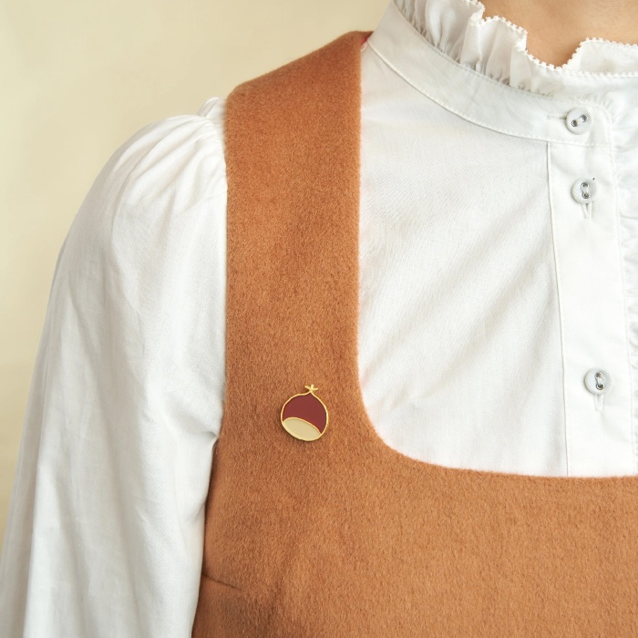 Pin's Châtaigne Coucou Suzette