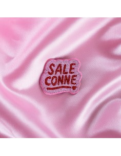 Broche brodée Sale Conne Malicieuse