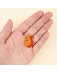 Pin's Écureuil Coucou Suzette 2