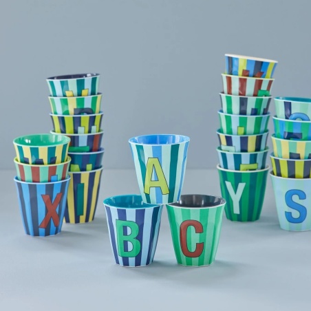 Gobelet Alphabet rayé bleu-vert Rice